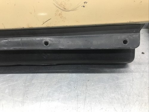 1973-1987 CHEVROLET GMC TRUCK SUBURBAN BLAZER GLOVE BOX DOOR W/ Latch TAN OEM - Picture 6 of 13