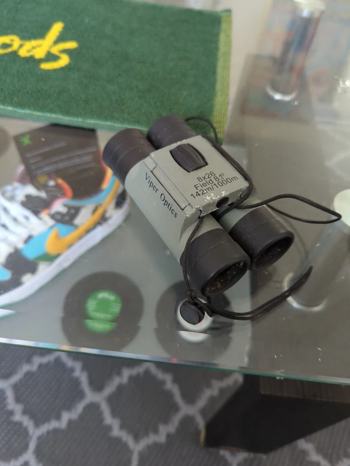 Viper Optics 8x22 Binoculars, 142m/1000m Range - Image 2 of 4