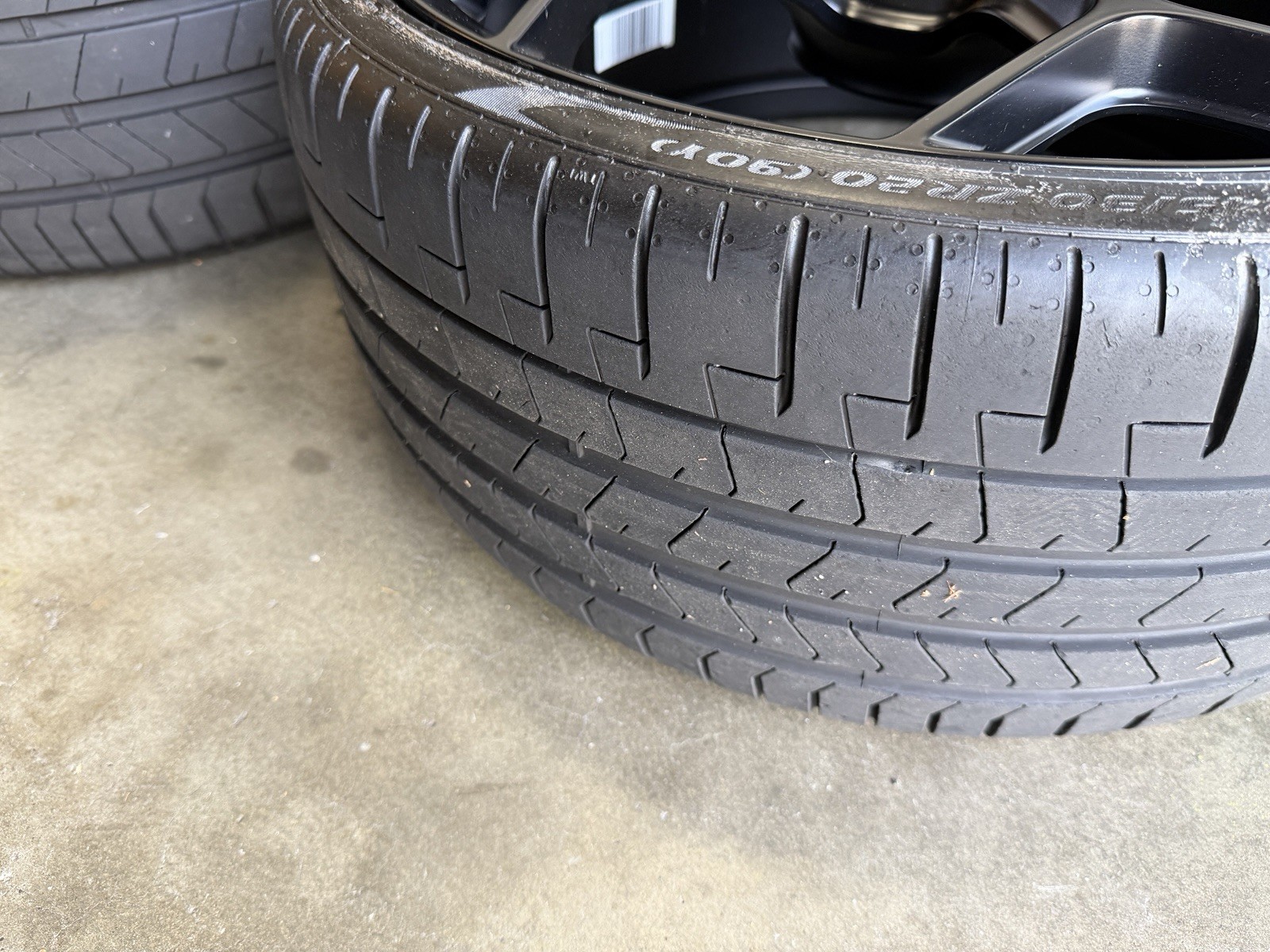 Lamborghini Huracan Performante Rims and Tires