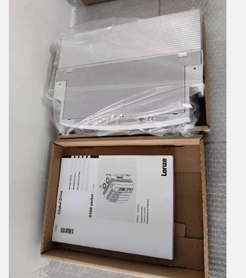 EVF9325-EVV100 NEU LENZE EVF9325EVV100 SERVO INVERTER