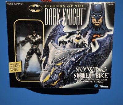 LEGENDS OF THE DARK KNIGHT ブルーケープver LEGENDS OF THE DARK KNIGHT ブルーケープver LEGENDS OF THE