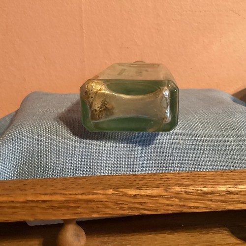 6 Vintage Brown & Clear Bottles Log Cabin,Medicine,Waker Scotland,Nesbit,Timex - Picture 15 of 19