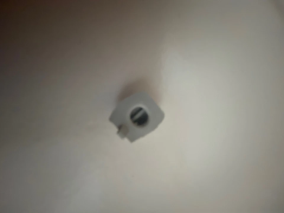 ubsan drone propellers, charger, propeller safety cover, bottom pads, remote. - Image 4 of 4