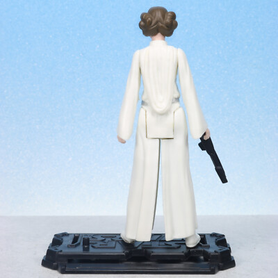 Star Wars Saga Legends PRINCESS LEIA ORGANA Complete Figure ANH