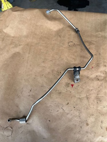 Audi A4 S4 B7 8E 8H 2004 Diesel 103kW Turbolader Ölleitung Ölschlauch DNT5446