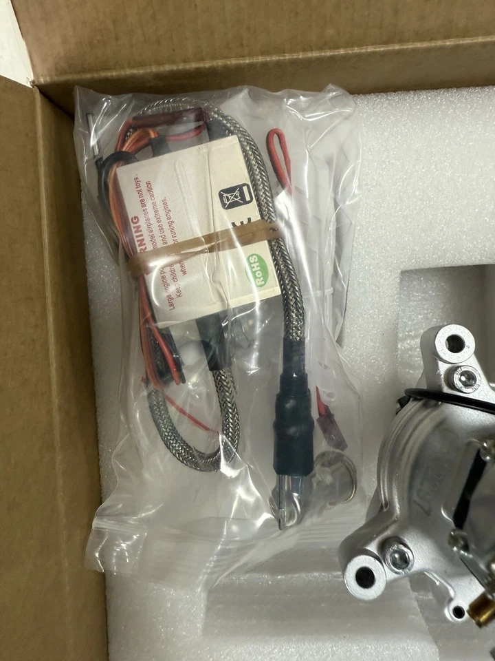 DLE30 gasoline engine 30CC - Image 3 of 4