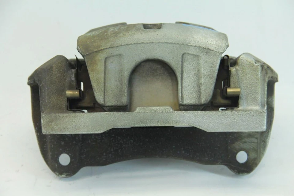 Pinza de freno delantera izquierda Toyota OEM 47750-48140 para Lexus Foto 4 de 4