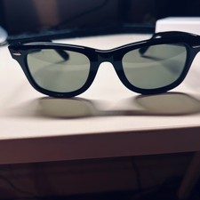 Ray-Ban Original Wayfarer Classic Mens Square...