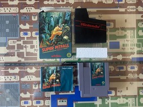 NES Nintendo Super Pitfall RARE 5 SCREW VARIANT CIB Complete Box Manual Protecto