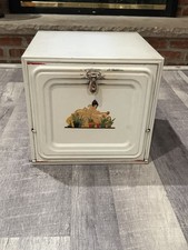 VINTAGE MCM Tin Metal Vented Pie Safe Bread B...