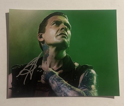 BRENT SMITH SIGNED 8x10 PHOTO AUTOGRAPHED SHINEDOWN BAND LEAD SINGER COA
