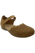 Earth Leather Perforated Mary-Janes Brynn Cognac