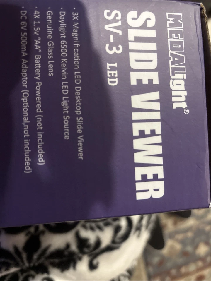 MEDALIGHT Slide Viewer SV-3 LED Daylight 3X Magnification Glass Lens - Image 2 of 2