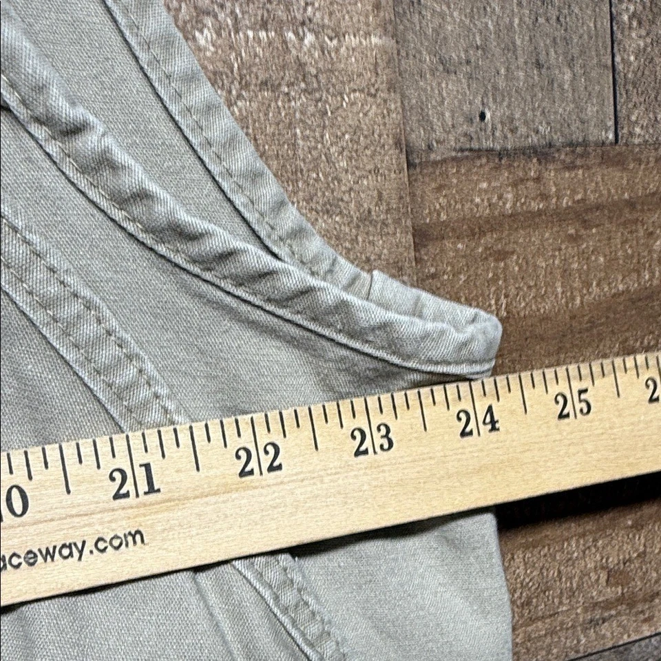 Columbia Fishing Vest Hunting Shooting Vintage Beige Zip Pockets Men's Size XL - Image 2 of 4