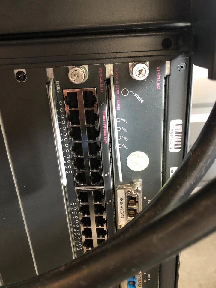 Router CISCO 7609, WS-SUP720-3BXL, WS-X6704-10GE, WS-X6748-GE-TX, 2-WS-CAC-3000W Foto 3 de 4