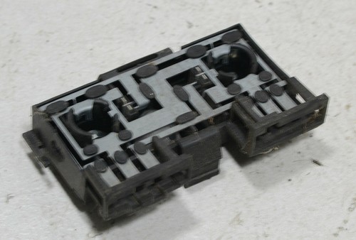 VW Passat 35i Variant Bj 1991 Lampenträger Rücklicht R L Heckklappe #84612-F145