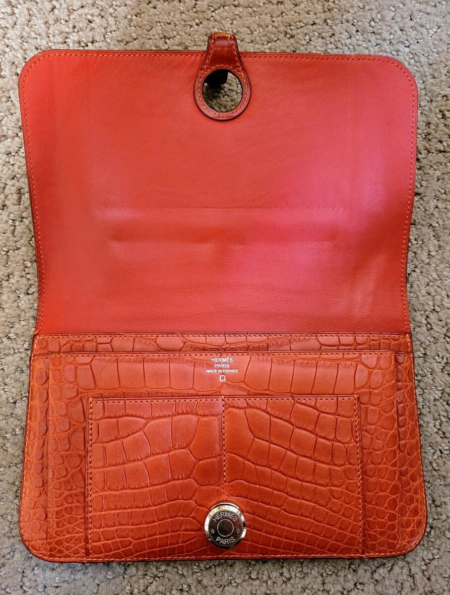 AUTH HERMES 2014 DOGON DUO ALLIGATOR & LEATHER WALLET AUTH HERMES 2014 DOGON DUO ALLIGATOR & LEATHER WALLET