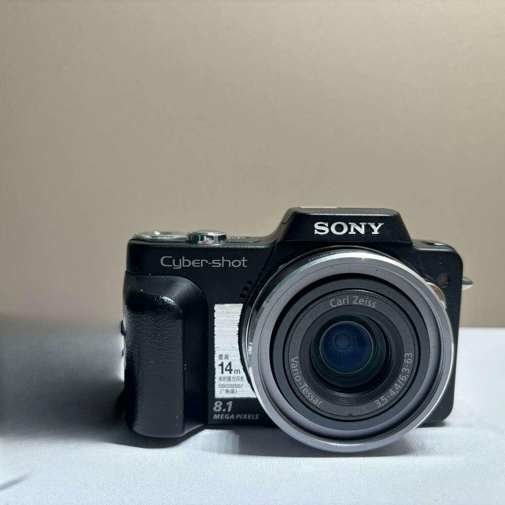 Sony Cyber-shot DSC-H3 Digital Camera 8.1MP 10xOptical Zoom W