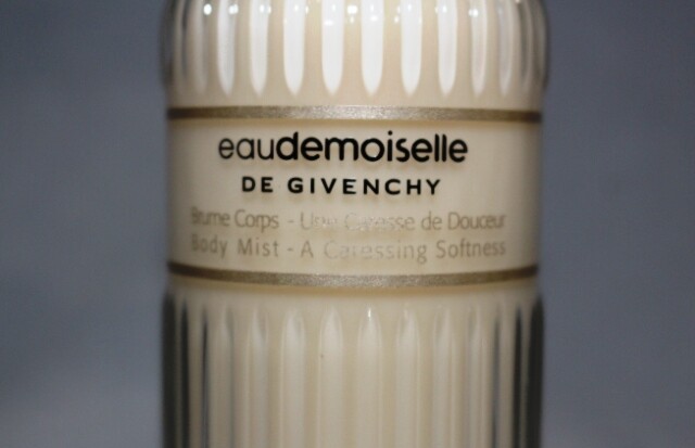 EAUDEMOISELLE DE GIVENCHY Moisturizing Body Mist 3.3 OZ NEW