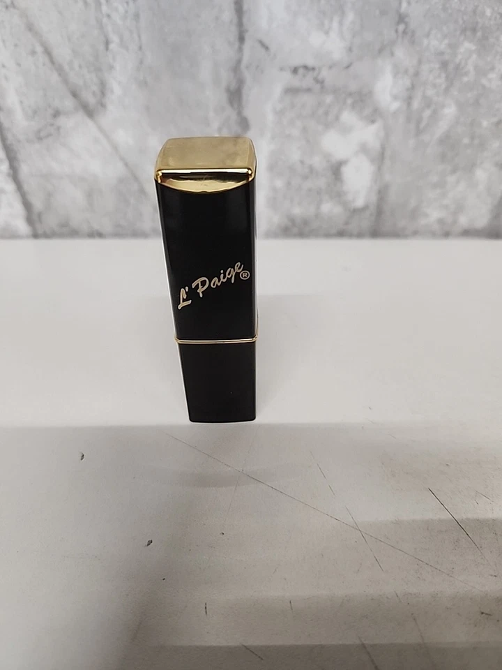 L'Paige Lipstick #19 Mocha Aloe Vera & Beeswax - Image 3 of 4