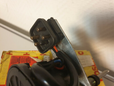 NEU NOS Mercedes W123 C123 S123 Scheinwerferreinigung Motor Wiper 