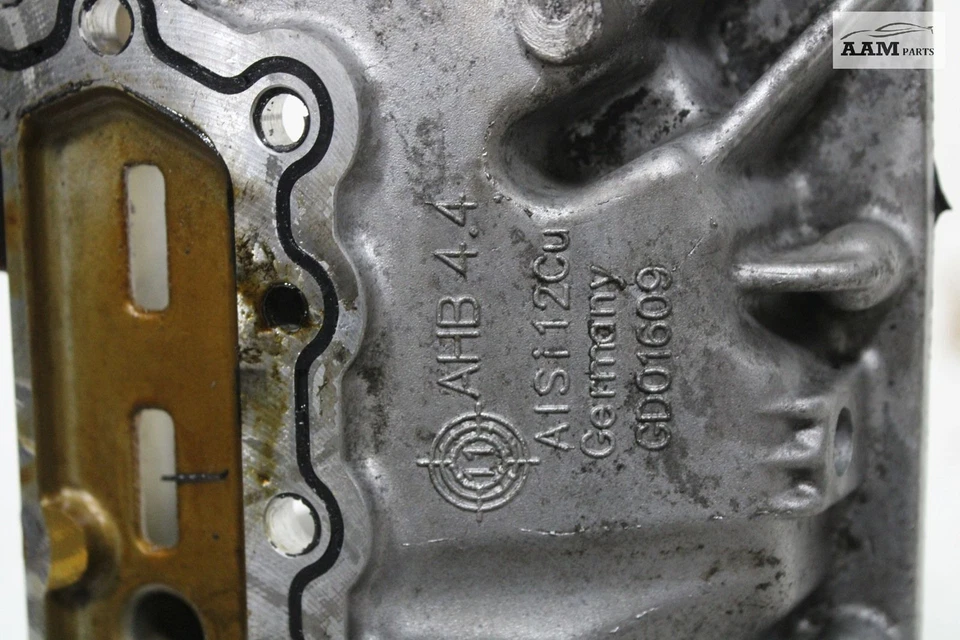 AUDI A6 QUATTRO C7 2012 3,0 L motor de gasolina cárter de aceite superior 06E103603 OEM Foto 4 de 4