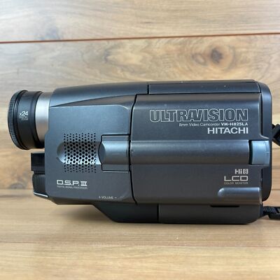 Hitachi Ultravision VM-H825LA 24x Digital Zoom 8mm Video Camcorder