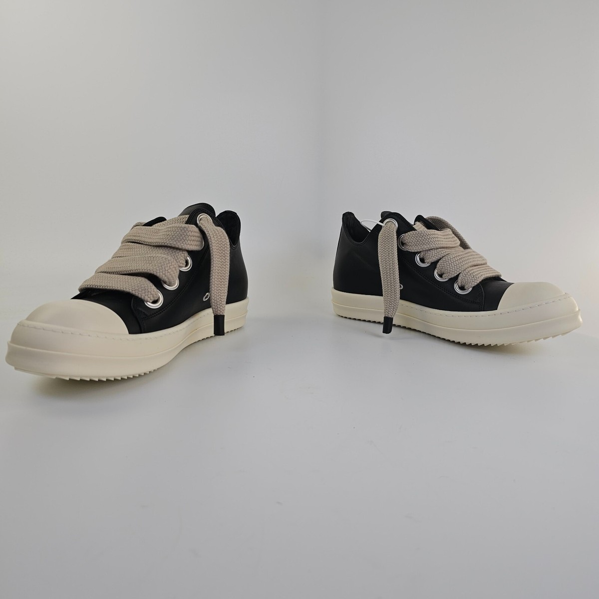 RICK OWENS Jumbolaced Porterville Black/Milk Low Top RICK OWENS Jumbolaced Porterville Black/Milk Low Top