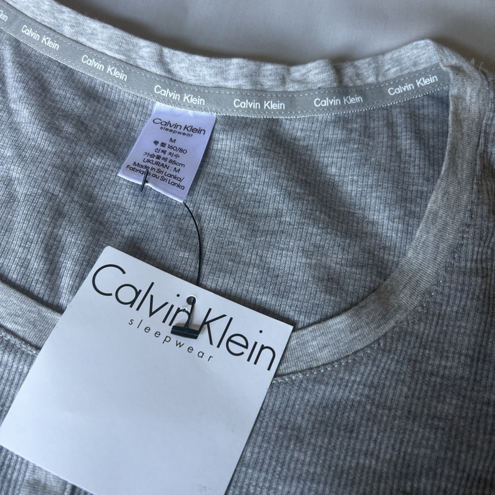 NWT $89 MSRP CALVIN KLEIN CK Women Size M Grey Sleepwear Set thumbnail 3