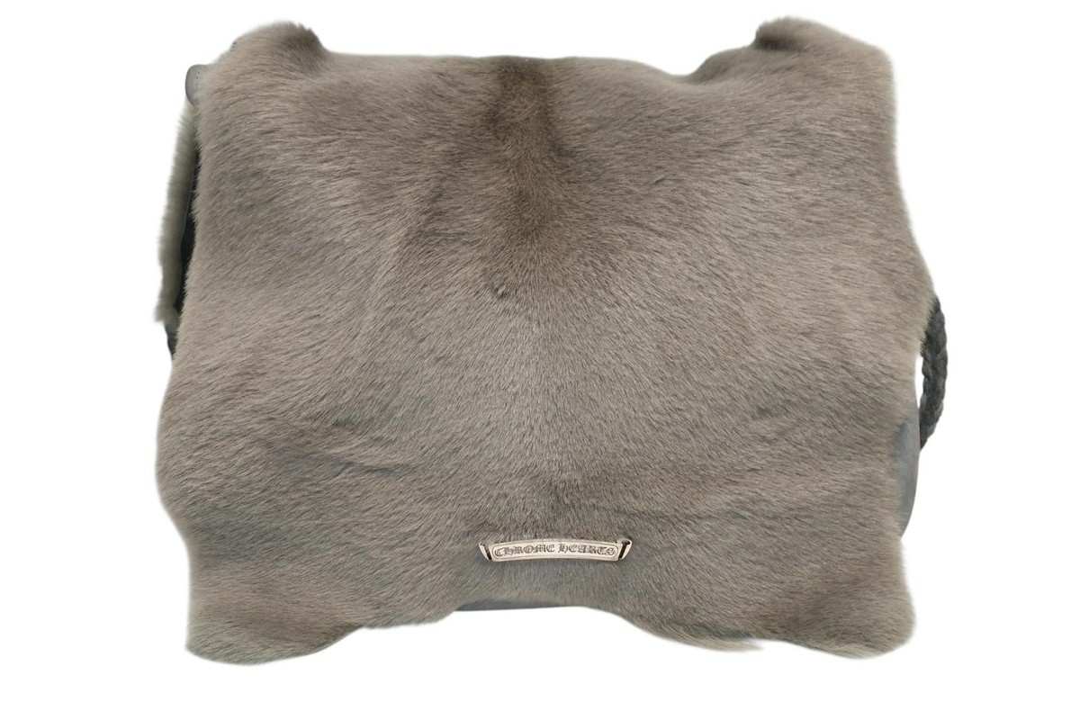 小物 CHROME HEARTS Chrome Hearts Large Cross Patch Fur Shoulder Bag Mink Leather