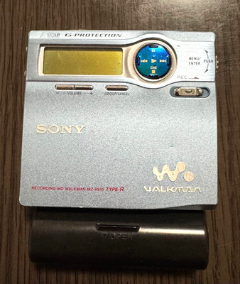ポータブルプレーヤー SONY MINIDISC RECORDER MZ-R910 Sony Mz-r910 MD Player Recorder Minidisc Walkman Silver Zz64 for