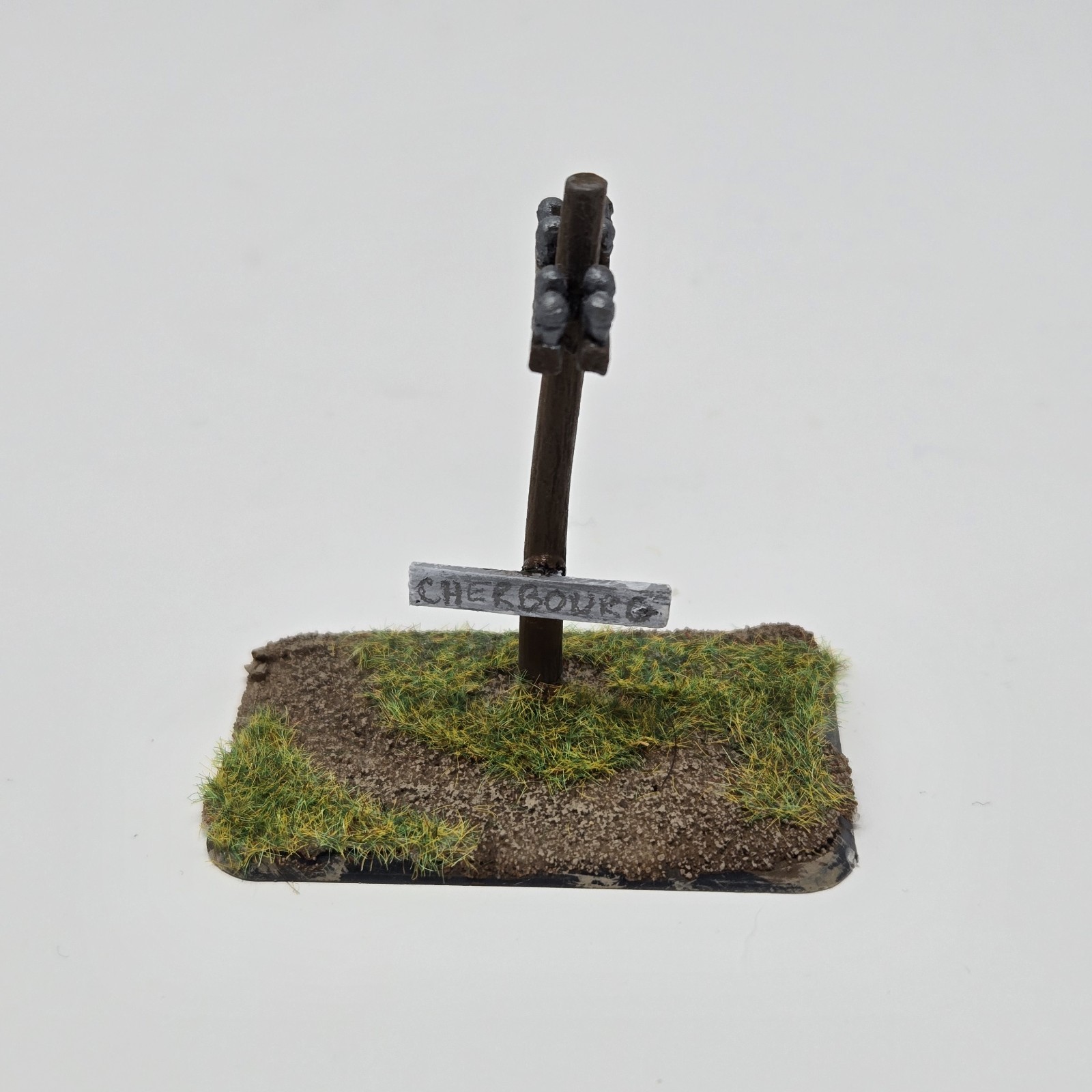 Battlefront Flames of War Telegraph Poles and Sign Post (XX703) Painted Rare OOP