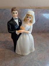 LEFTON BRIDE AND GROOM CAKE TOPPER