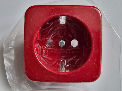 BJ Busch-Jaeger Steckdosen-Einsatz rot | 20 EUCQ-217-10 | Reflex SI RAL3020 Abd.