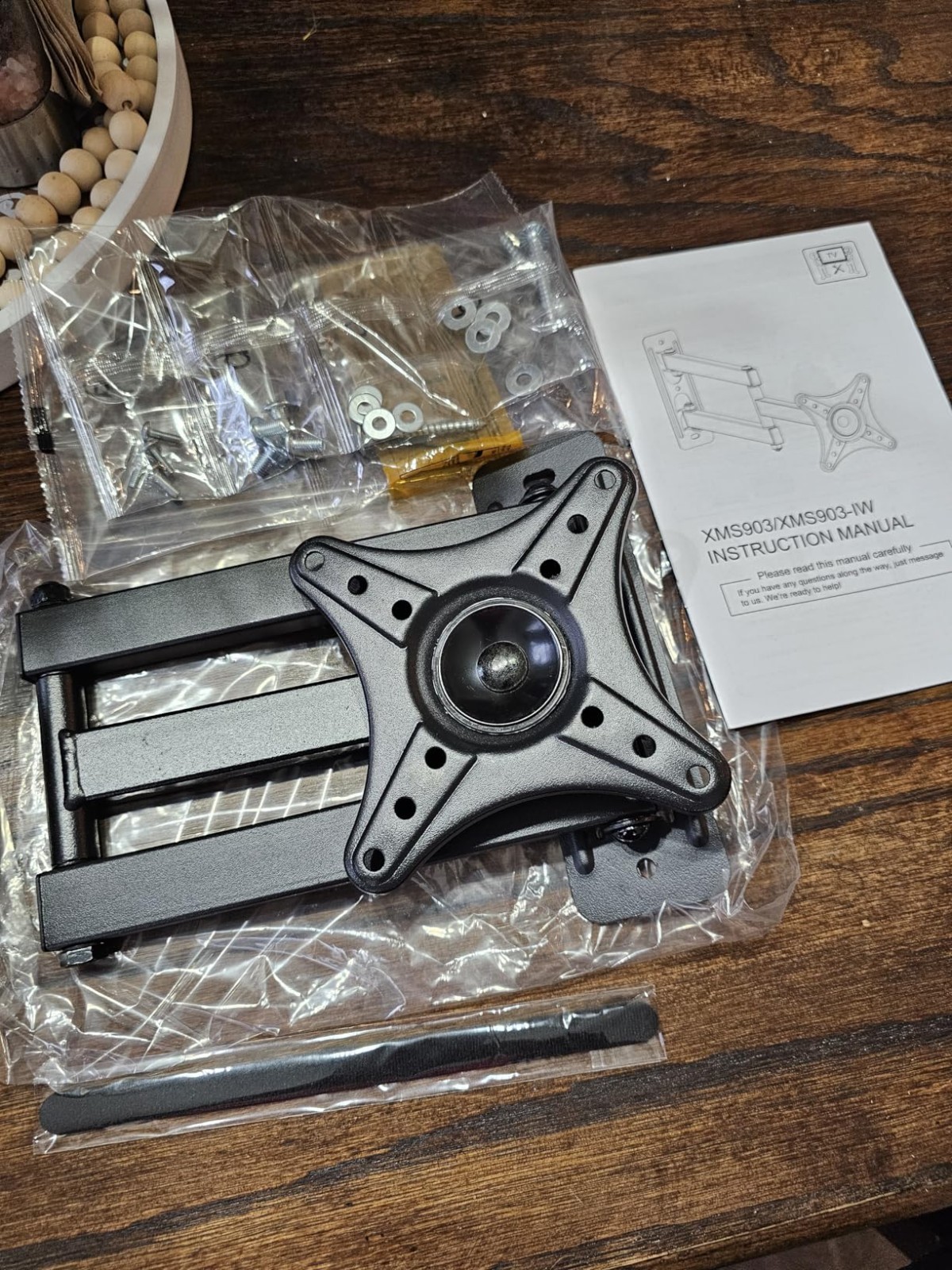 Articulating TV Wall Mount Bracket Flat Screen Computer Moni
