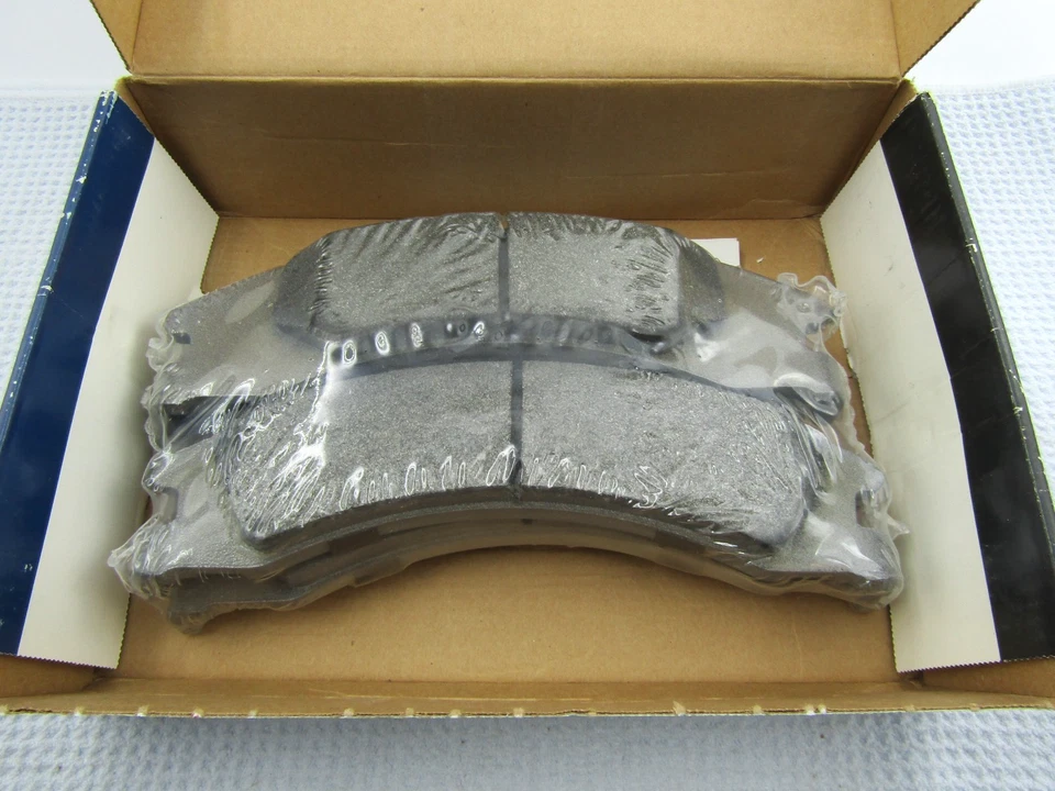 Комплект дисковых тормозных колодок Wagner Brake MX1329 для 08–23 Ford E-150 E-250 E-350 SD - Изображение 2 из 3