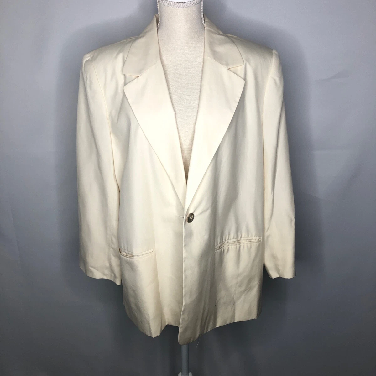SAKS FIFTH AVENUE Real Clothes Neutral Preppy Cream Blazer Jacket Smart