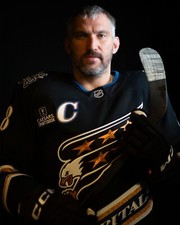 Alex Ovechkin Reverse Retro Posed Shot Washington Capitals 8x10 NHL Hockey Photo