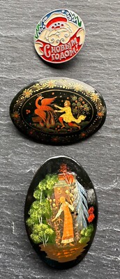 Russian Pins: 2 Pins Folk Art Black Lacquer Hand Painted Pins, Christmas Pin