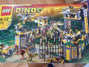 lego dino defense hq