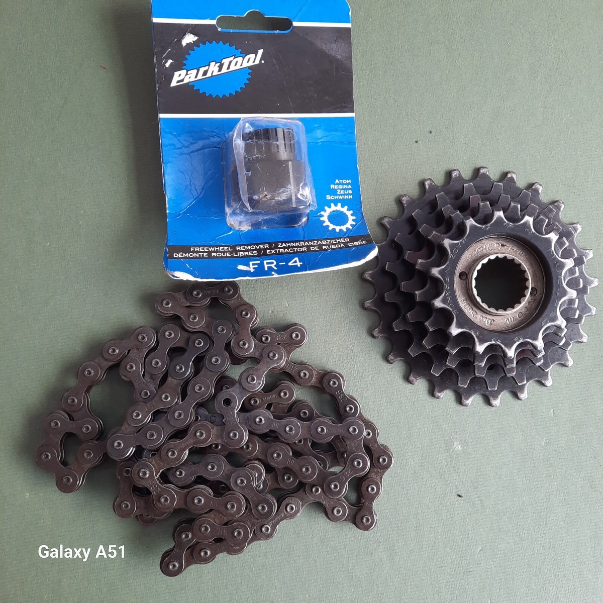 Maillard Atom Speed Freewheel with Chain And Parktool FR-4 UK