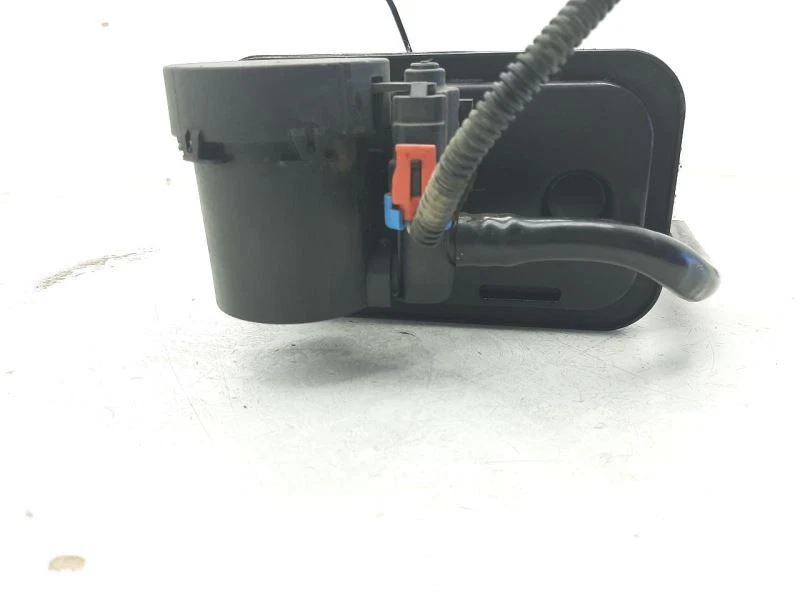 Bote de vapor de combustible 3,6 L 2007-2010 Saturn Outlook 15136019 Foto 4 de 4