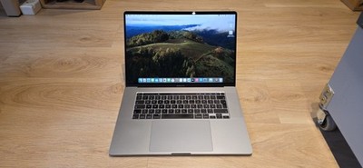 Apple Macbook Pro 16'' (2019) - Core i9 8-Core 2.3 GHz 1TB SSD - 32GB