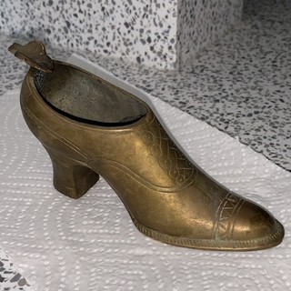 Vintage Full Brass Ashtray Collectible Shoe Great Condition Made in India