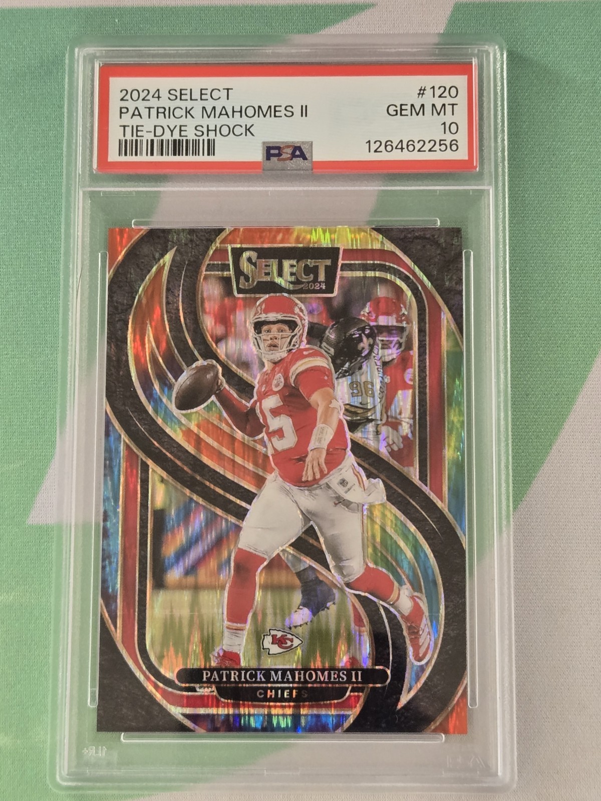 2024 Panini Select #120 Patrick Mahomes II Tie Dye Prizm Shock 20/25, PSA 10