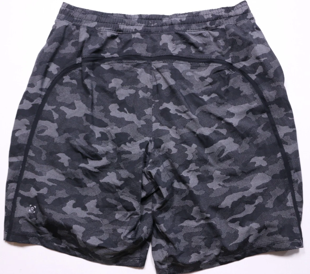 Lululemon Pace Breaker Shorts Men's M 32 Mesh Black Camo Lined Running Shorts 9"