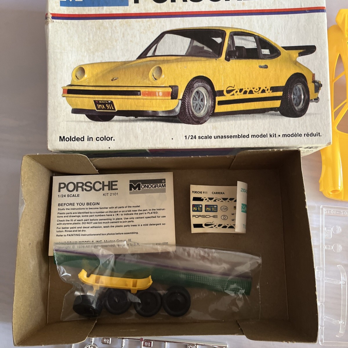 Porsche 911 Carrera Monogram 1/24 Scale Model Kit Molded In Porsche 911 Carrera Monogram 1/24 Scale Model Kit Molded In
