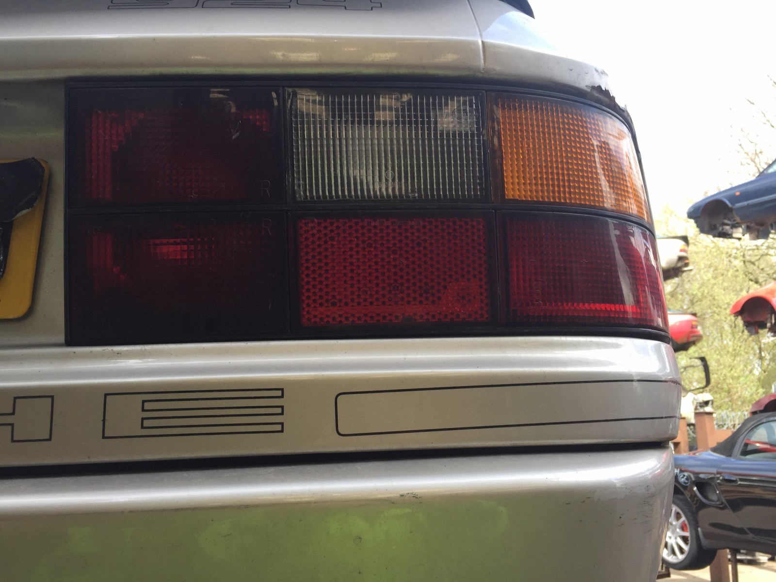 PORSCHE 944 O/S REAR LAMP PORSCHE 944 REAR LIGHT PORSCHE 924 REAR LIGHT