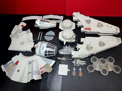 U-PICK PARTS** 2008 Star Wars Legacy Millennium Falcon OEM parts -UPDATED 2/6/26