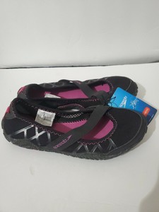 size 7 water shoes